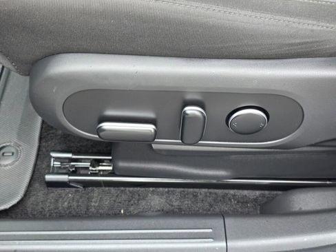 Used 2024 Hyundai Ioniq 5 SEL image 34