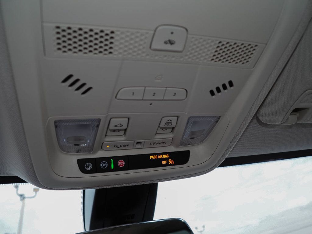 Certified 2025 Cadillac XT5 Premium Luxury FWD image 29