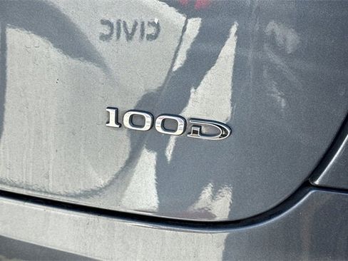 Used 2019 Tesla Model X 100D image 5