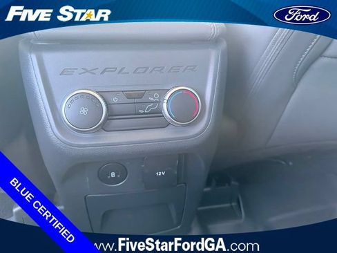 Used 2025 Ford Explorer Active w/ Active Comfort Package RWD image 12