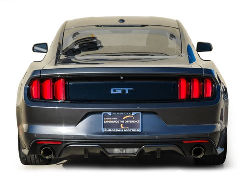 Used 2017 Ford Mustang GT Premium w/ GT Performance Package image 8