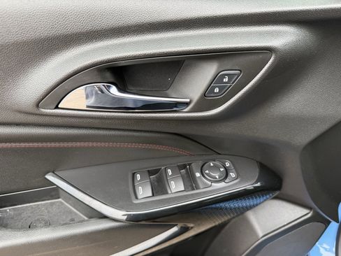 Certified 2024 Chevrolet Trax RS image 12