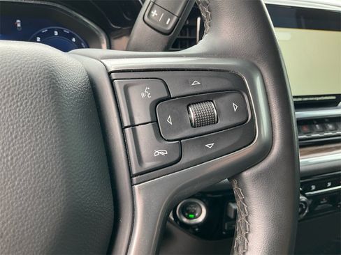 Used 2024 Chevrolet Silverado 2500 LT image 35