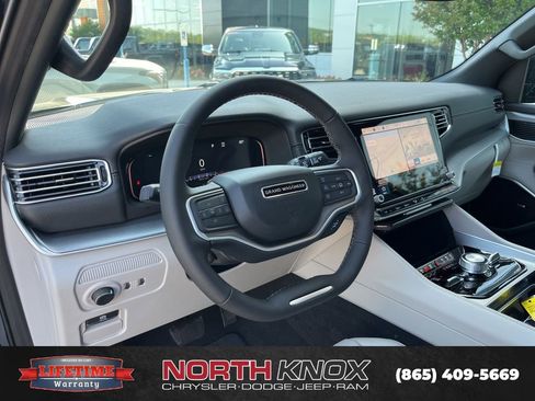 New 2026 Jeep Grand Wagoneer Limited AWD/4WD image 6