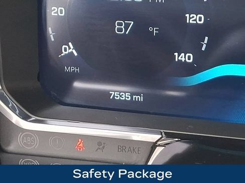 Used 2026 Chevrolet Silverado 2500 LTZ w/ LTZ Convenience Package AWD/4WD image 6