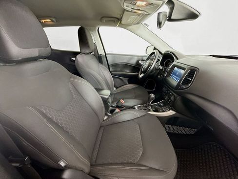 Used 2018 Jeep Compass Sport w/ Tech Group image 26