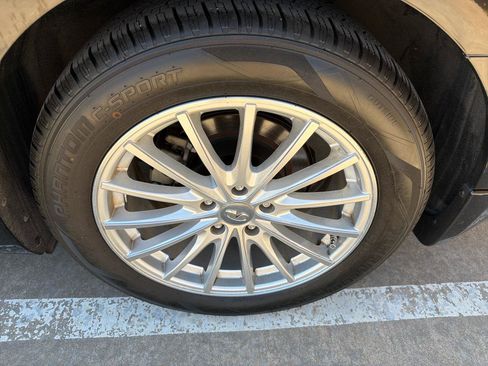 Used 2011 INFINITI M37 w/ Premium Pkg RWD image 36