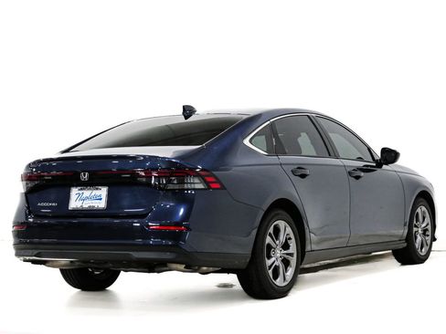 Used 2024 Honda Accord EX image 7