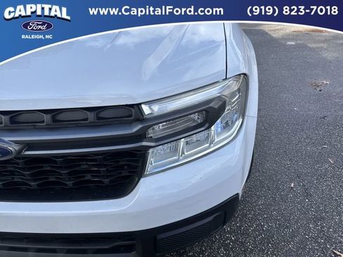 Used 2022 Ford Maverick XLT w/ Equipment Group 300A Standard image 11