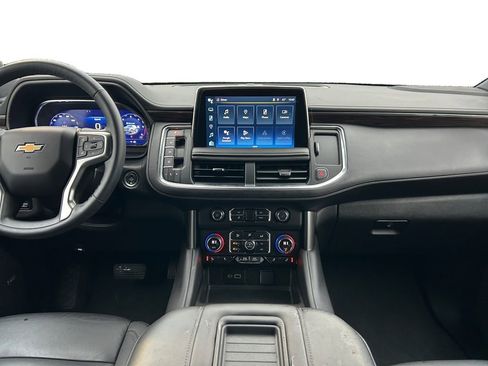 Used 2024 Chevrolet Tahoe LT w/ Luxury Package image 12