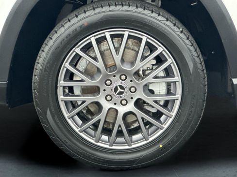 Used 2021 Mercedes-Benz GLE 350 image 26