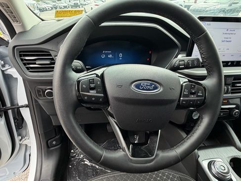 Used 2023 Ford Escape Active w/ Tech Pack #2 AWD/4WD image 30