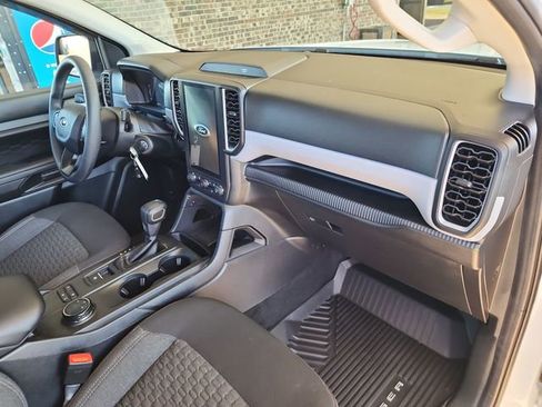 Used 2025 Ford Ranger XL w/ Trailer Tow Package image 13