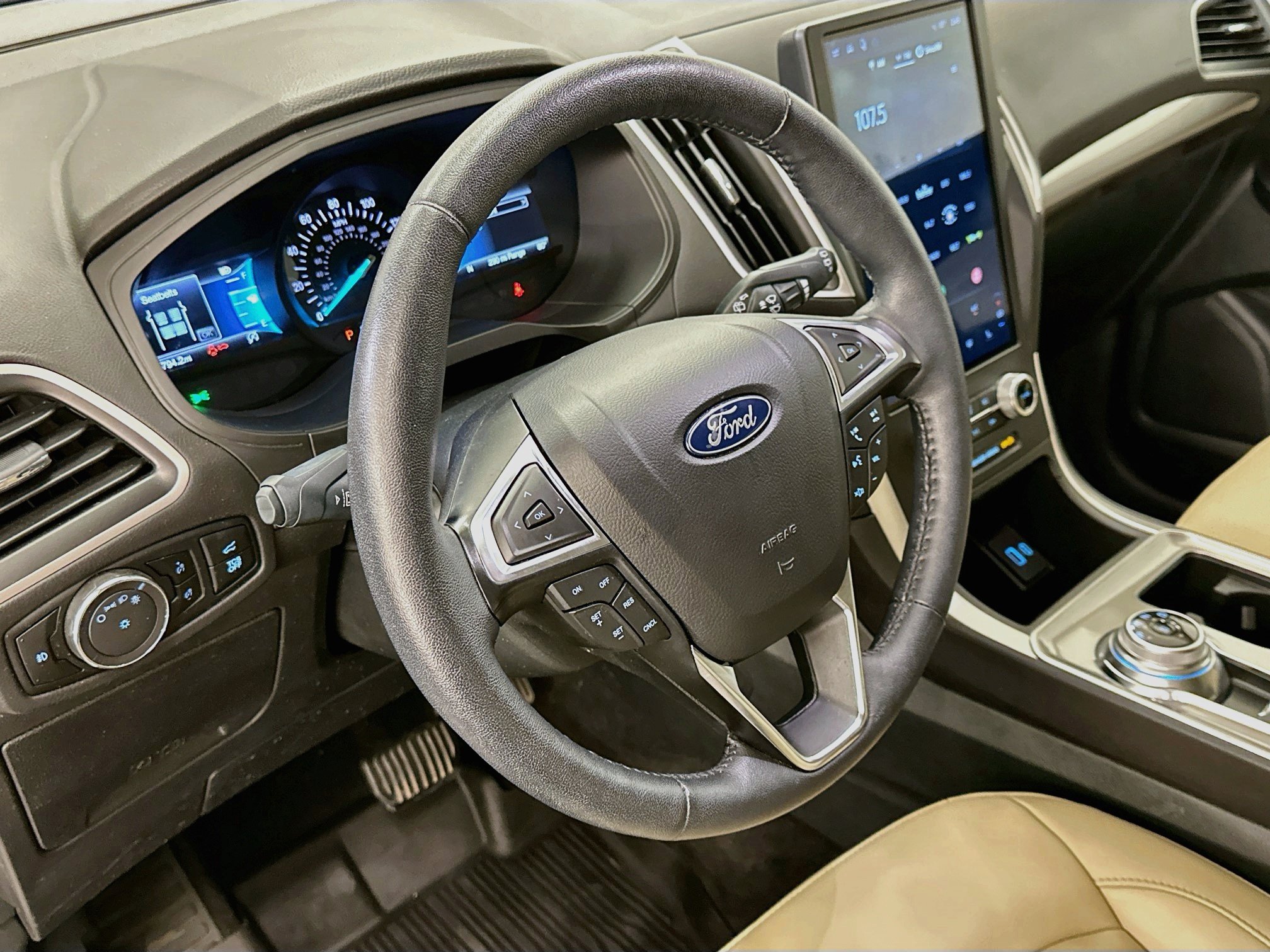 Used 2024 Ford Edge SEL w/ Convenience Package AWD/4WD image 18