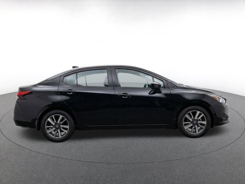 Used 2025 Nissan Versa SV FWD image 10