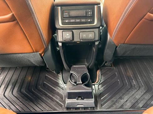 Used 2020 Subaru Ascent Touring AWD/4WD image 49