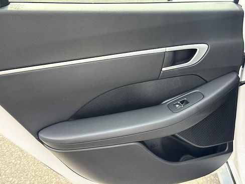 Certified 2025 Hyundai Sonata SEL FWD image 12