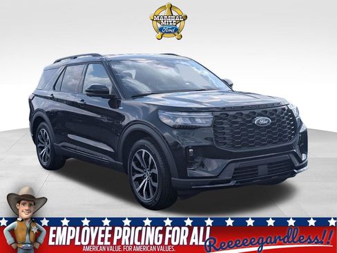 New 2026 Ford Explorer ST-Line RWD image 1