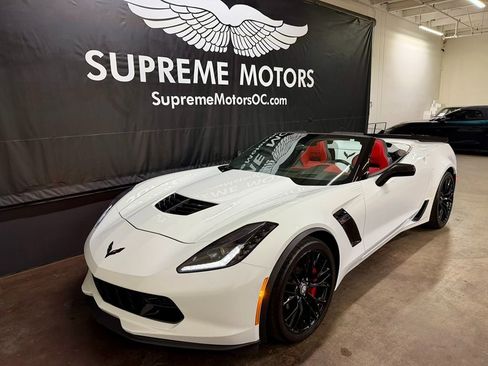 Used 2016 Chevrolet Corvette Z06 w/ 2LZ Preferred Equipment Group image 3