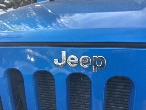 Used 2015 Jeep Wrangler Unlimited Sahara w/ Trailer Tow Group image 9