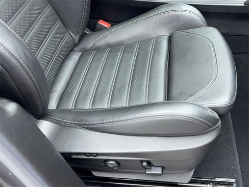 Used 2022 Alfa Romeo Stelvio Veloce image 47