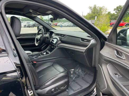 Used 2024 Jeep Grand Cherokee Limited 4xe AWD/4WD image 40