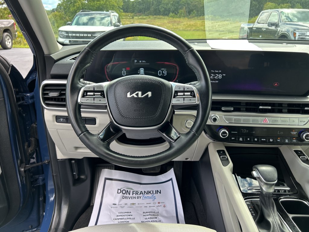 Used 2024 Kia Telluride S AWD/4WD image 16