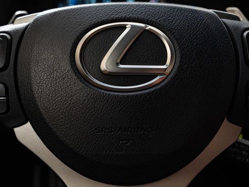 Used 2016 Lexus GS F RWD image 29