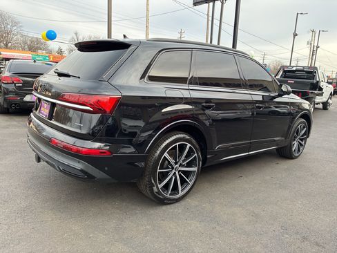 Used 2021 Audi Q7 3.0T Premium Plus w/ Premium Plus Package image 3