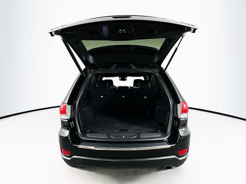 Used 2019 Jeep Grand Cherokee Limited image 30