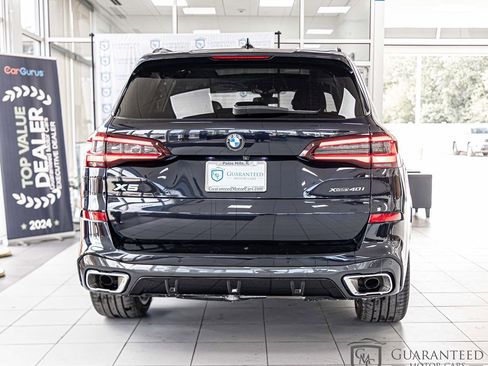 Used 2023 BMW X5 xDrive40i w/ M Sport Package AWD/4WD image 14
