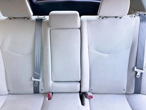 Used 2010 Toyota Prius Four image 39