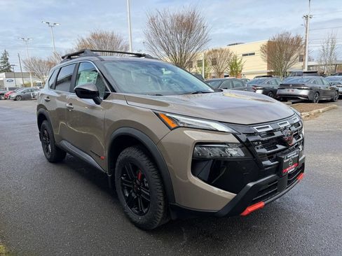 New 2026 Nissan Rogue SV w/ Rock Creek Premium Package AWD/4WD image 5