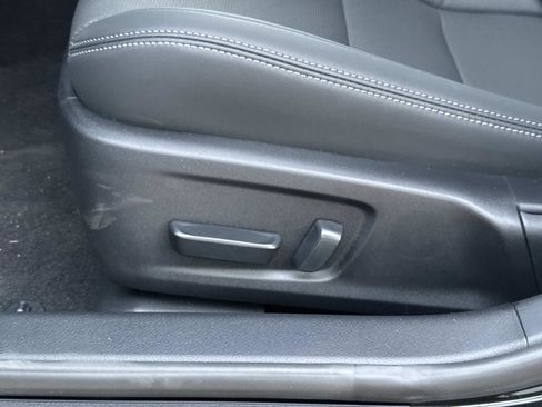 New 2025 Lexus IS 300 F Sport image 19