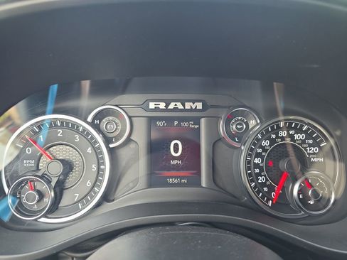 Used 2023 RAM 1500 Big Horn AWD/4WD image 16