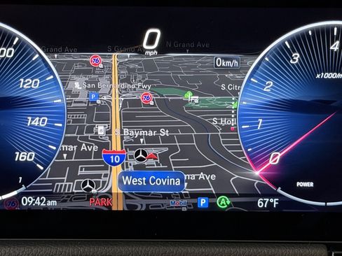 Certified 2025 Mercedes-Benz GLA 250 image 25