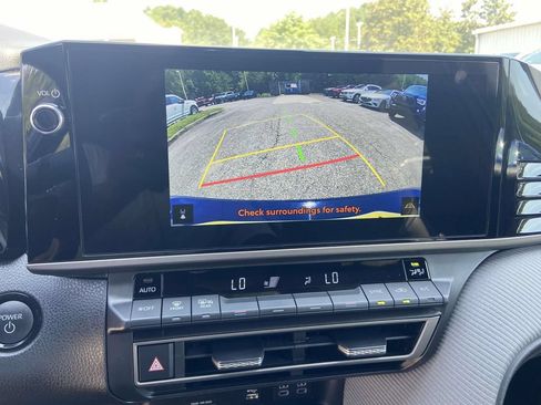 Used 2025 Toyota Camry SE w/ Multimedia Upgrade Package FWD image 22