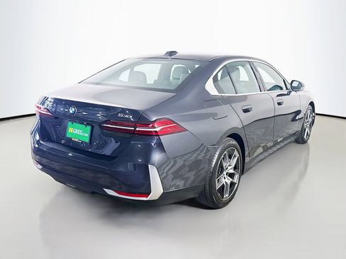 Used 2026 BMW 530i image 10