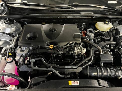 Used 2025 Toyota Camry LE image 18