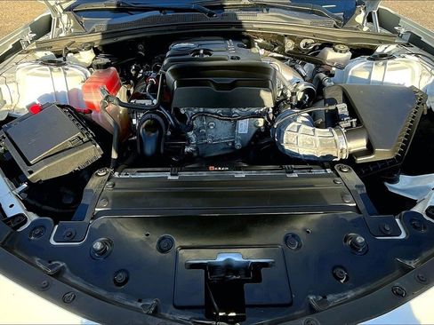 Used 2023 Chevrolet Camaro LT image 9