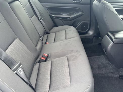 New 2025 Nissan Altima 2.5 SV w/ SV Special Edition Package image 15