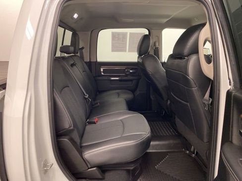 Used 2018 RAM 1500 Laramie image 25