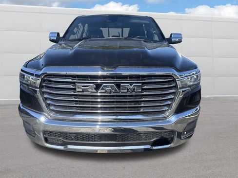 Used 2025 RAM 1500 Laramie AWD/4WD image 12
