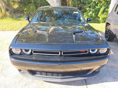 Used 2015 Dodge Challenger R/T Plus image 10