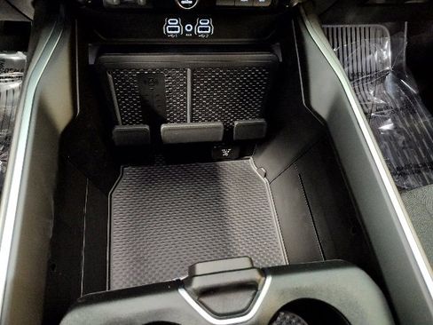 New 2025 RAM 1500 Big Horn image 19