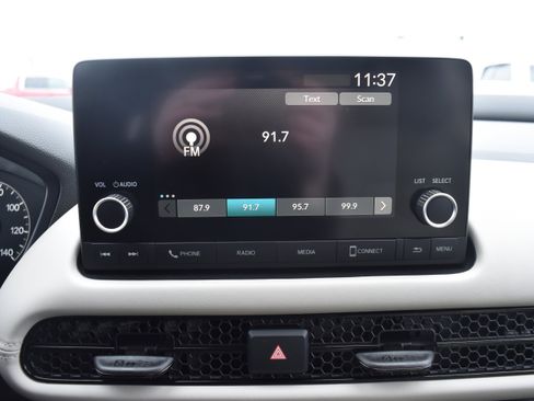 Certified 2023 Honda HR-V LX image 19