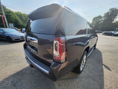 Used 2016 GMC Yukon XL Denali w/ Open Road Package AWD/4WD image 5