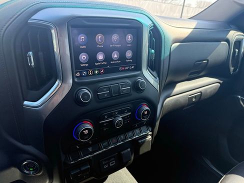 Used 2023 Chevrolet Silverado 2500 LTZ w/ Gooseneck/5TH Wheel Package image 15