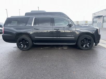 Used 2020 GMC Yukon XL SLT