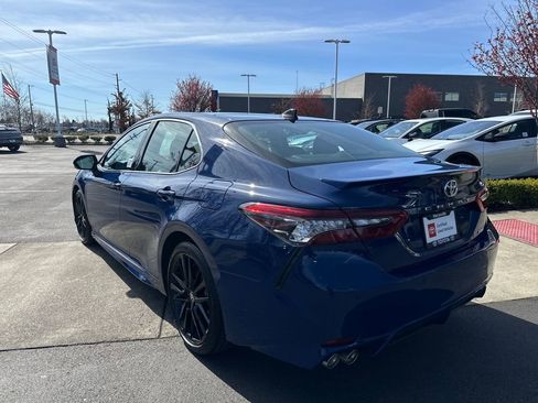 Used 2024 Toyota Camry XSE w/ Navigation Package image 3